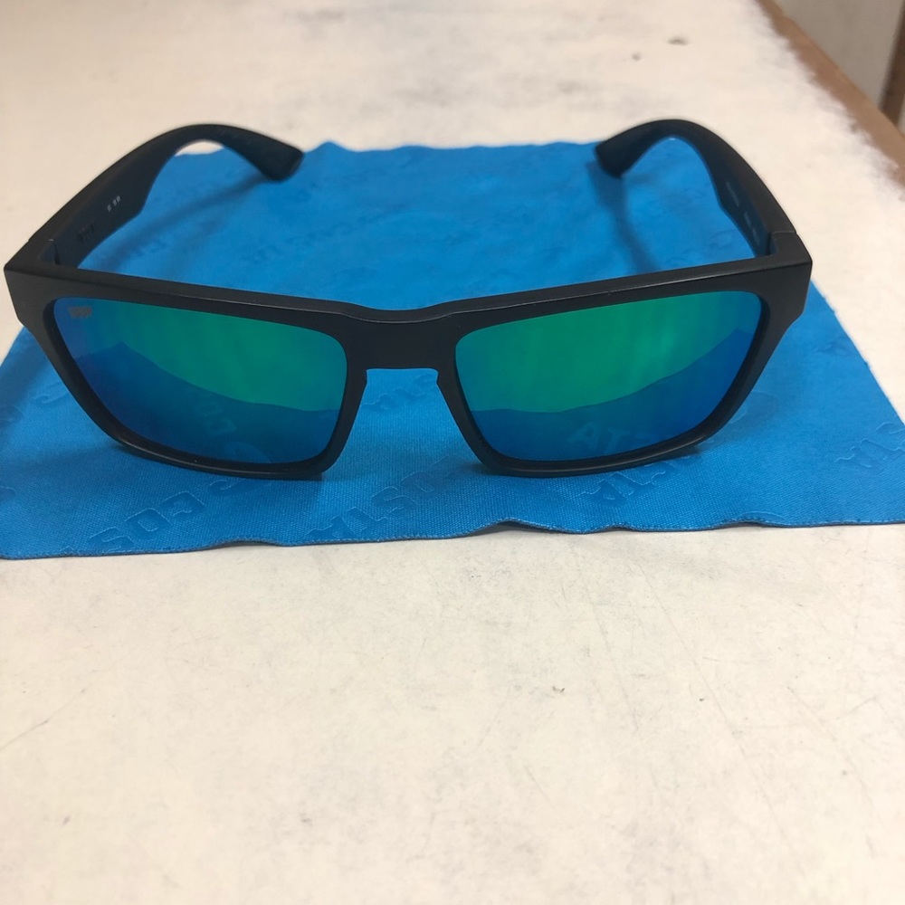 Costa Del Mar Hinano Sunglasses